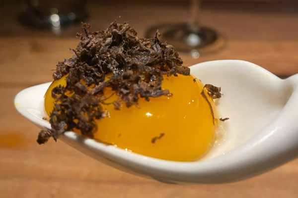 Huevos trufados